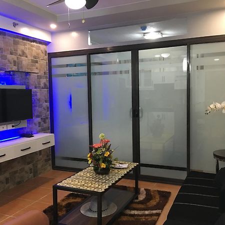 Bords Sweet Home Davao City Esterno foto